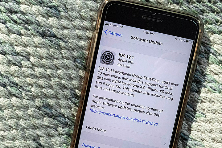 iOS 12.1 更耗电？五款 iPhone 对比测试，打消你的顾虑