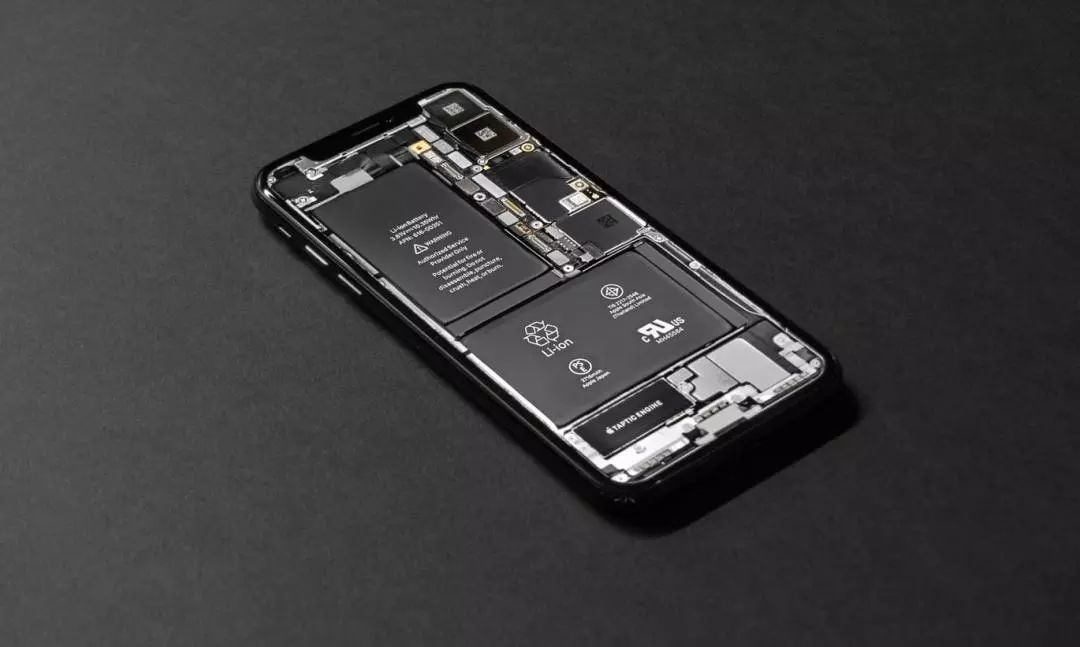 富士康员工爆料新iPhone:新增墨绿色、电池容量加大！