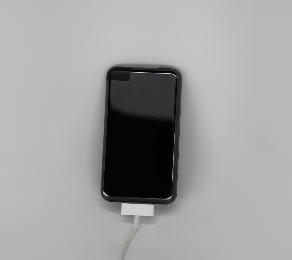 未上市的第一代 iPod Touch 原型机曝光